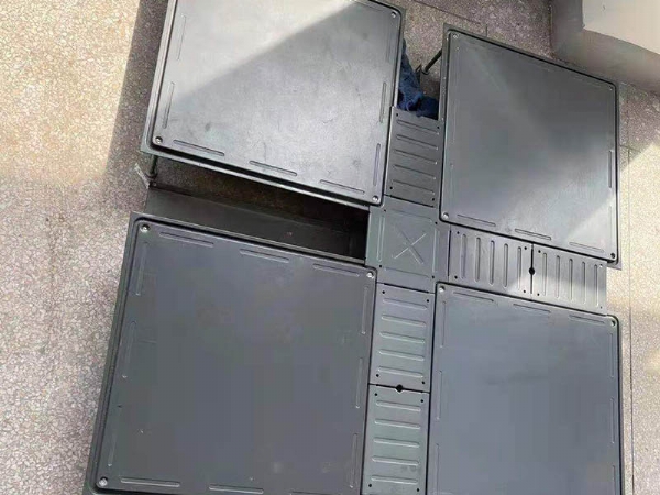 Anti-static floor